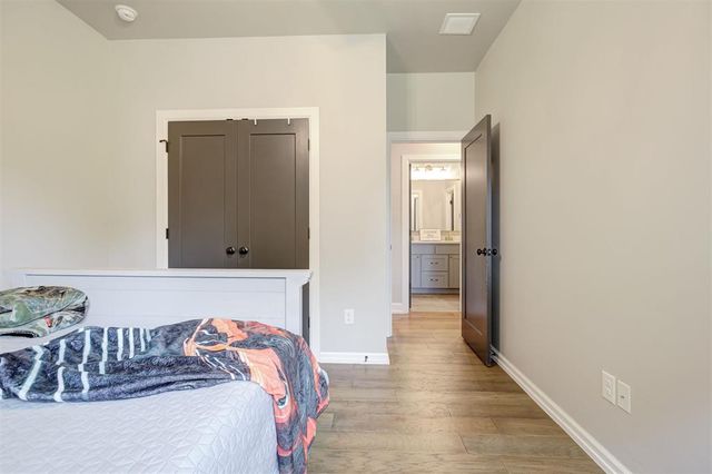 13501 Hickory Way, Edmond, OK 73025