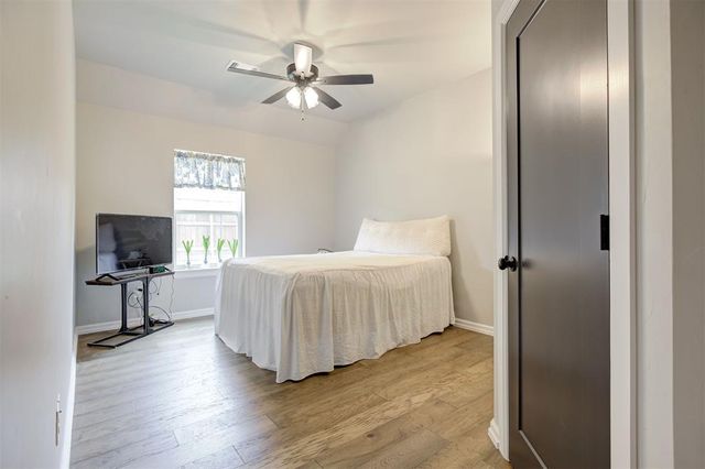 13501 Hickory Way, Edmond, OK 73025