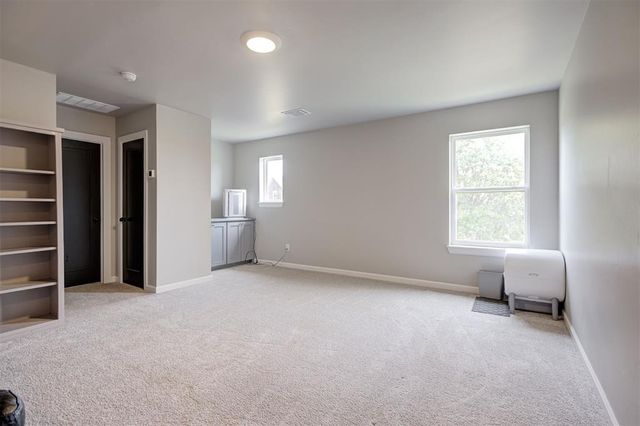 13501 Hickory Way, Edmond, OK 73025