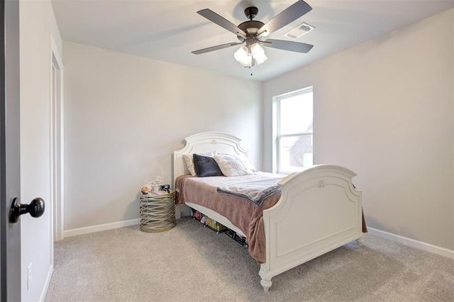 13501 Hickory Way, Edmond, OK 73025
