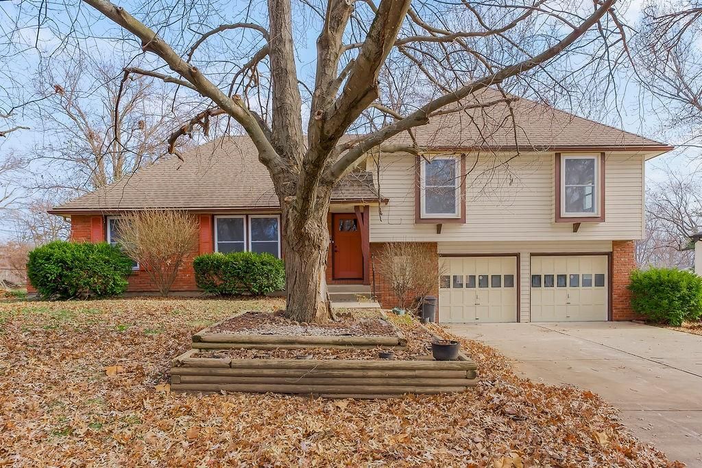 12805 Bristol Avenue, Grandview, MO 64030