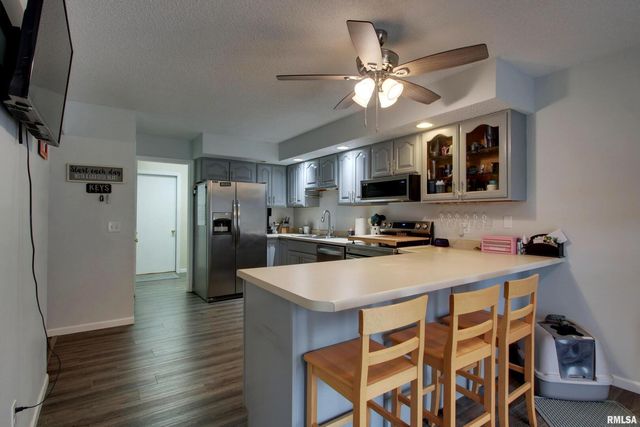 3012 BLUFF RIDGE Drive, Quincy, IL 62305