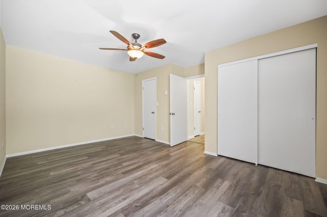 156 Cross Slope Court D, Manalapan, NJ 07726