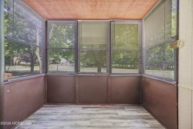 156 Cross Slope Court D, Manalapan, NJ 07726