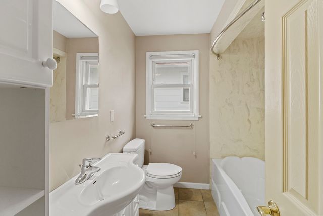 1208 W William Street, Champaign, IL 61821