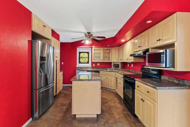 1208 W William Street, Champaign, IL 61821