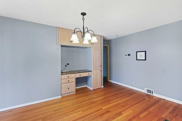 1208 W William Street, Champaign, IL 61821