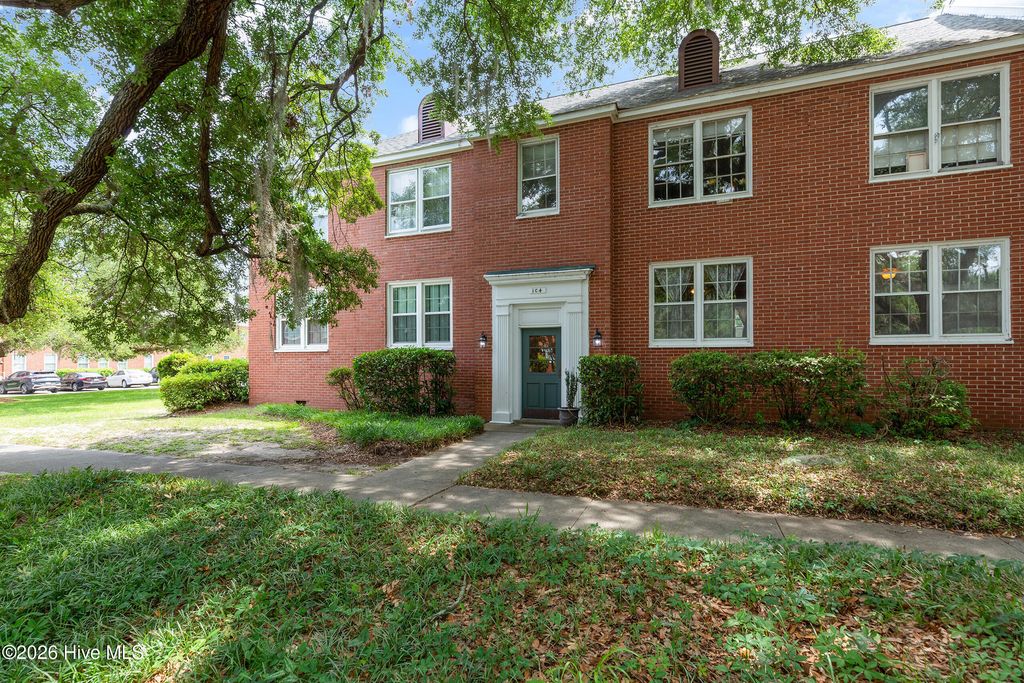 2940 Oleander Drive 2c, Wilmington, NC 28403