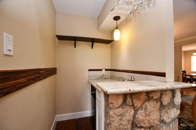 306 Priscilla Court, Houston, TX 77015