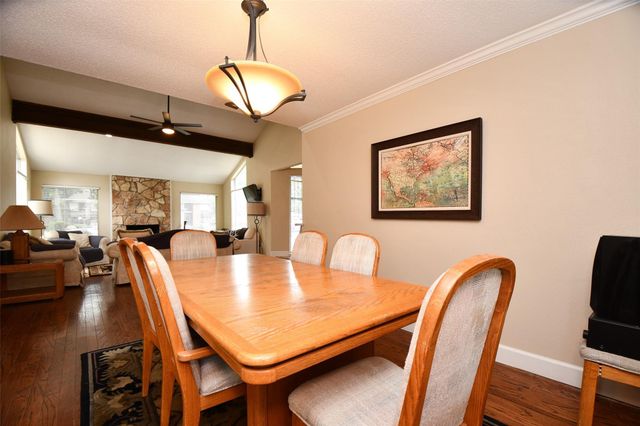 306 Priscilla Court, Houston, TX 77015