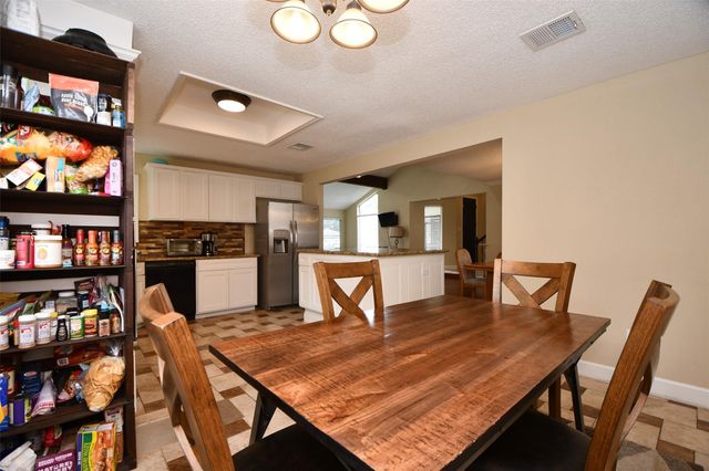 306 Priscilla Court, Houston, TX 77015