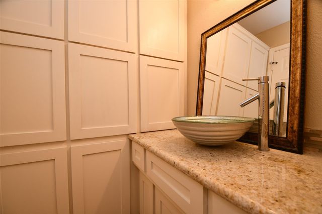 306 Priscilla Court, Houston, TX 77015