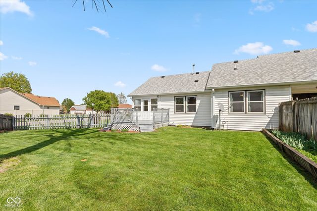 1068 Mikes Way, Greenwood, IN 46143