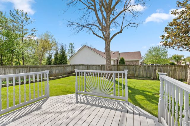 1068 Mikes Way, Greenwood, IN 46143