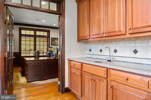 203 WECKS POND, New Hope, PA 18938