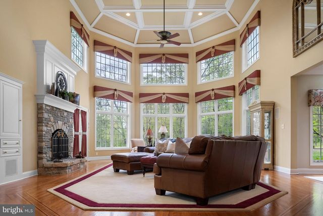 203 WECKS POND, New Hope, PA 18938