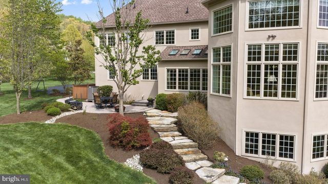 203 WECKS POND, New Hope, PA 18938