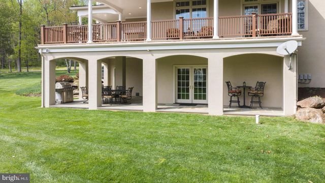 203 WECKS POND, New Hope, PA 18938