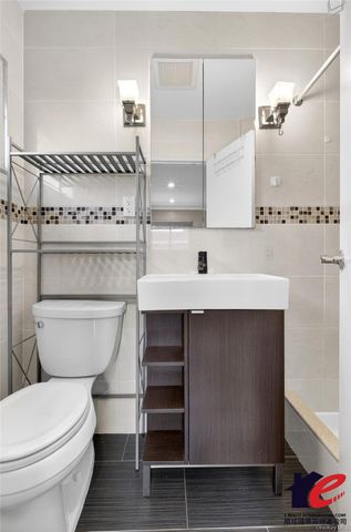 55 Executive Drive, Manhasset Hills, NY 11040