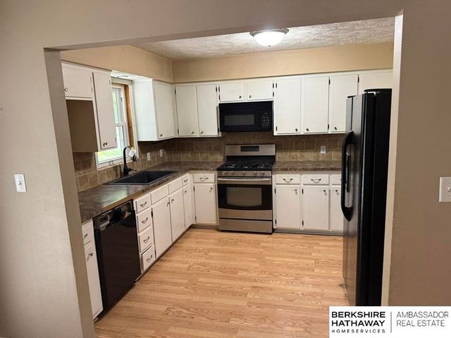 1321 Lincoln Avenue, Plattsmouth, NE 68048