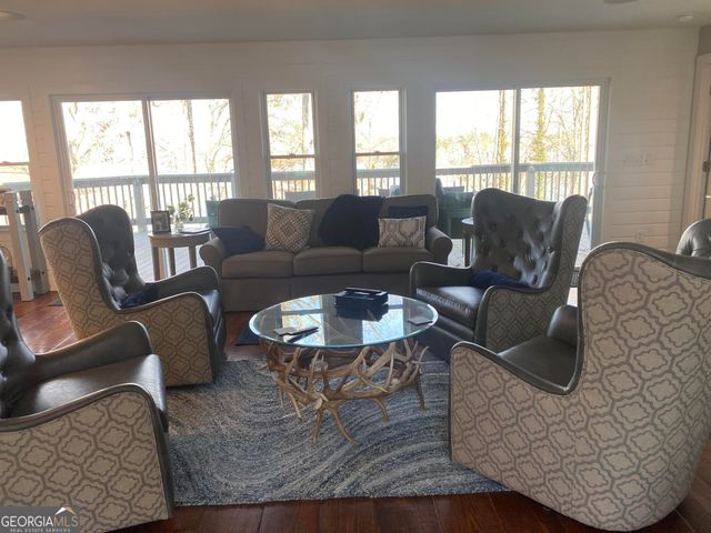 7045 Collins Point Road, Cumming, GA 30041