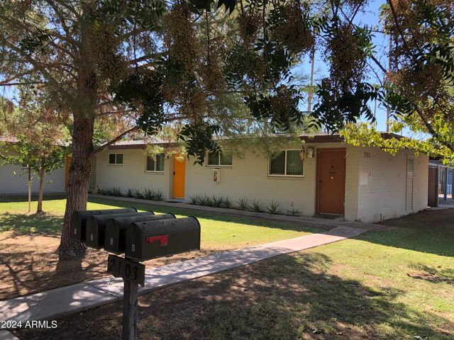 2103 S Granada Drive Apt 8, Tempe, AZ 85282