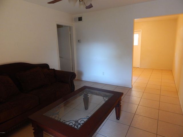 2103 S Granada Drive Apt 8, Tempe, AZ 85282