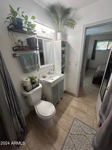 2103 S Granada Drive Apt 8, Tempe, AZ 85282