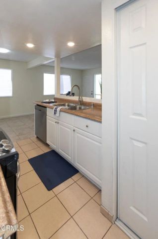 1231 Saratoga Avenue, Ventura, CA 93003