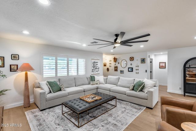 9005 W VILLA CHULA Street, Peoria, AZ 85383