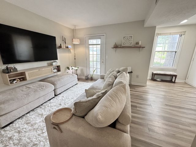 428 Stewarts Ferry Pike, Nashville, TN 37214