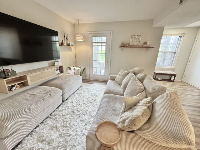 428 Stewarts Ferry Pike, Nashville, TN 37214