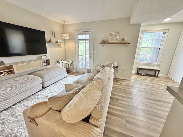 428 Stewarts Ferry Pike, Nashville, TN 37214