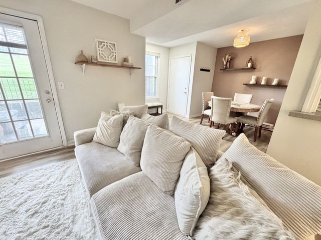 428 Stewarts Ferry Pike, Nashville, TN 37214