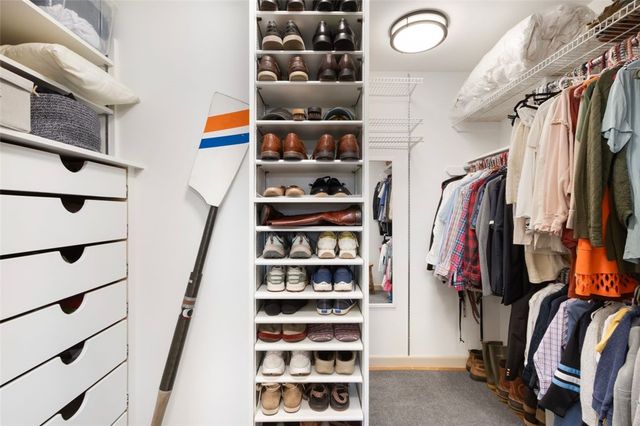 39 Greening Lane, Cranston, RI 02920