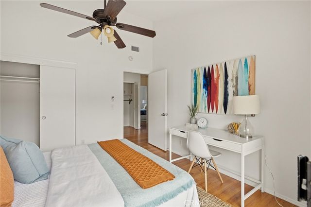 2300 Carnegie Lane 4, Redondo Beach, CA 90278