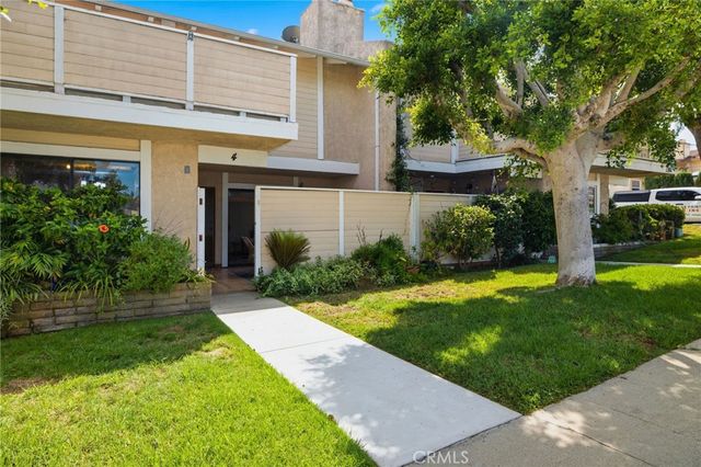 2300 Carnegie Lane 4, Redondo Beach, CA 90278