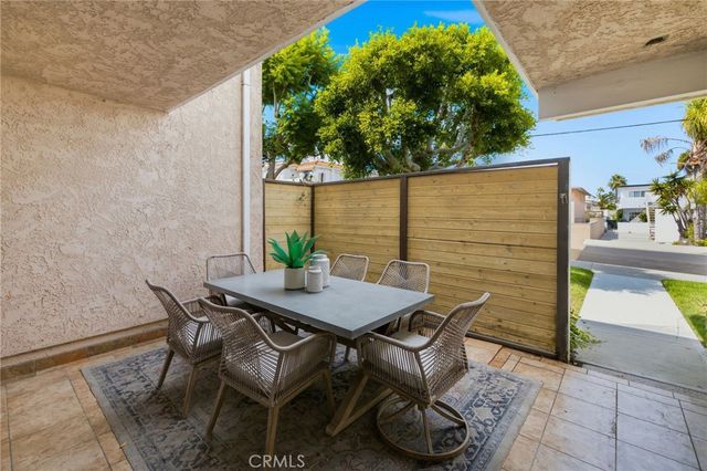 2300 Carnegie Lane 4, Redondo Beach, CA 90278
