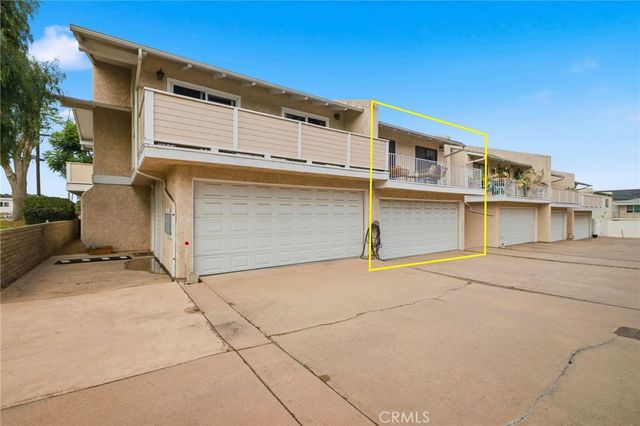 2300 Carnegie Lane 4, Redondo Beach, CA 90278