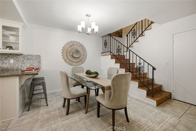 2300 Carnegie Lane 4, Redondo Beach, CA 90278