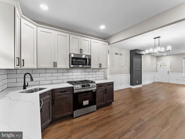 5719 HAZEL AVE, Philadelphia, PA 19143