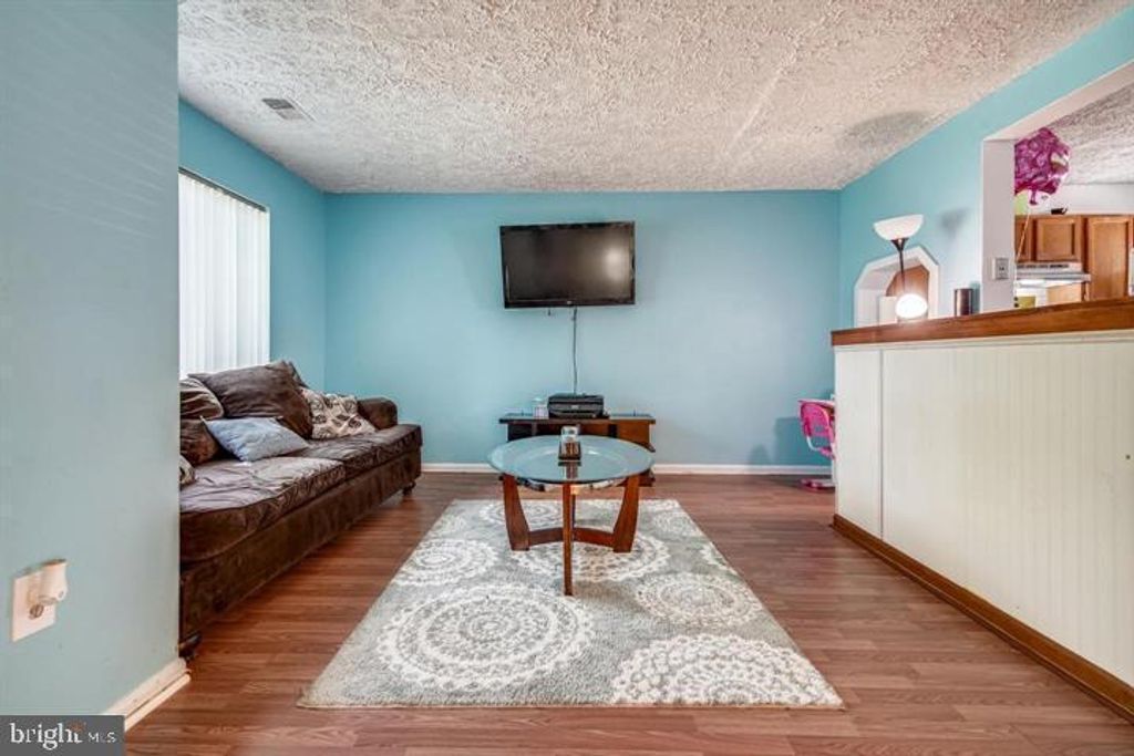 3037 HEATHCOTE RD, Waldorf, MD 20602