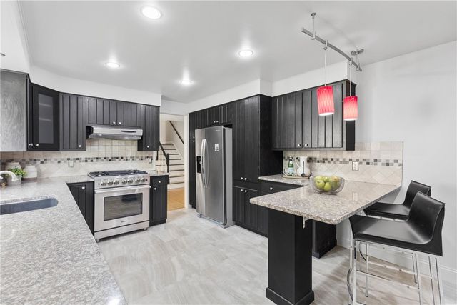 679 Heritage Drive, Greece, NY 14615