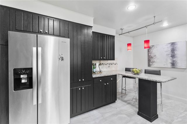 679 Heritage Drive, Greece, NY 14615