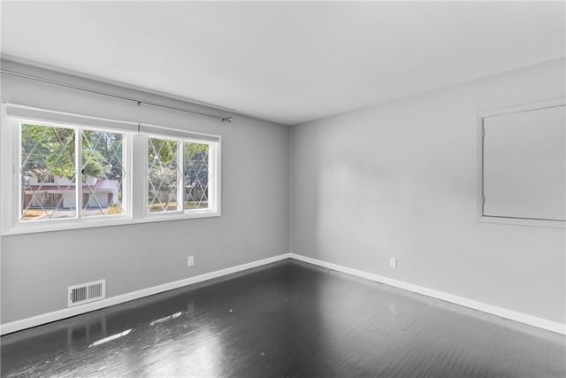 679 Heritage Drive, Greece, NY 14615