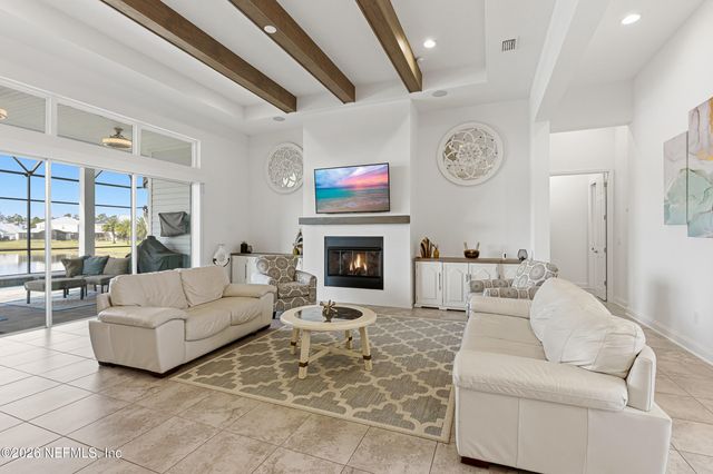 374 TOPSIDE Drive, St. Johns, FL 32259