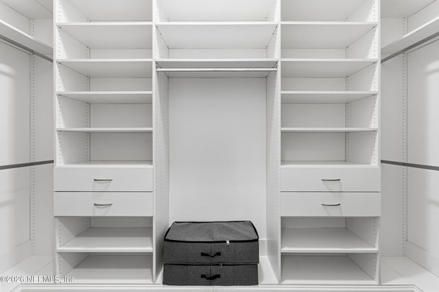 374 TOPSIDE Drive, St. Johns, FL 32259