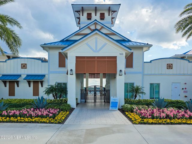 374 TOPSIDE Drive, St. Johns, FL 32259