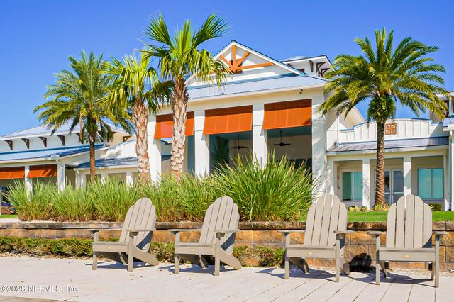 374 TOPSIDE Drive, St. Johns, FL 32259