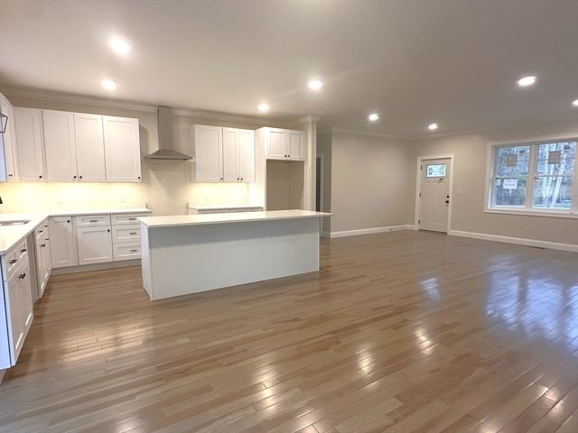 26 James Ave, Westport, MA 02790